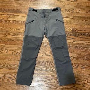 Patagonia Hiking Pants Mens size 33